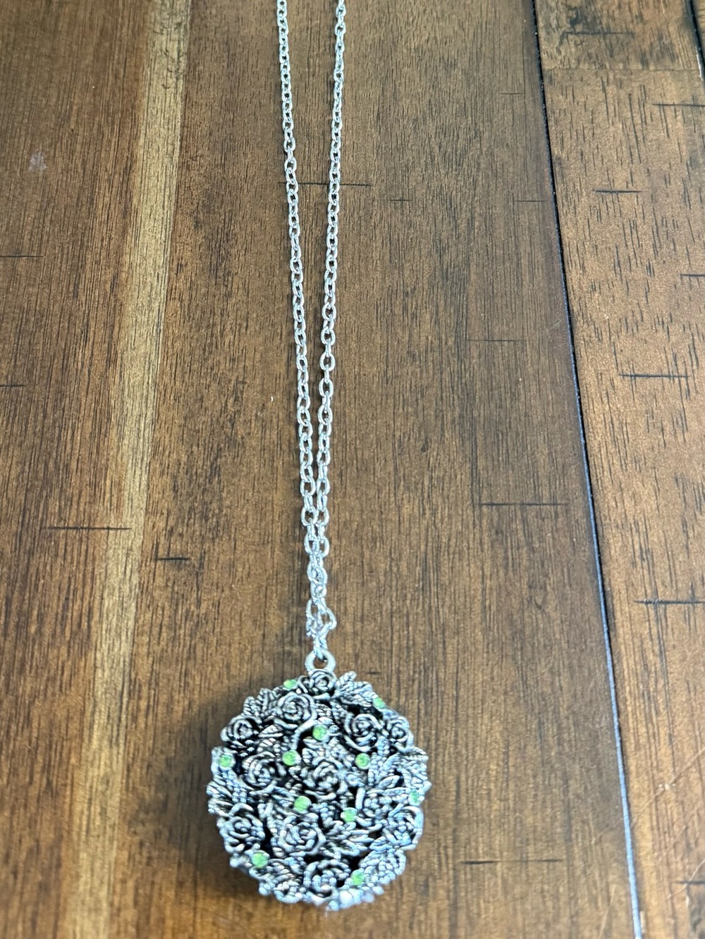 paparazzi Silver Floral Cluster Pendant Necklace with Green Accents and Earrings